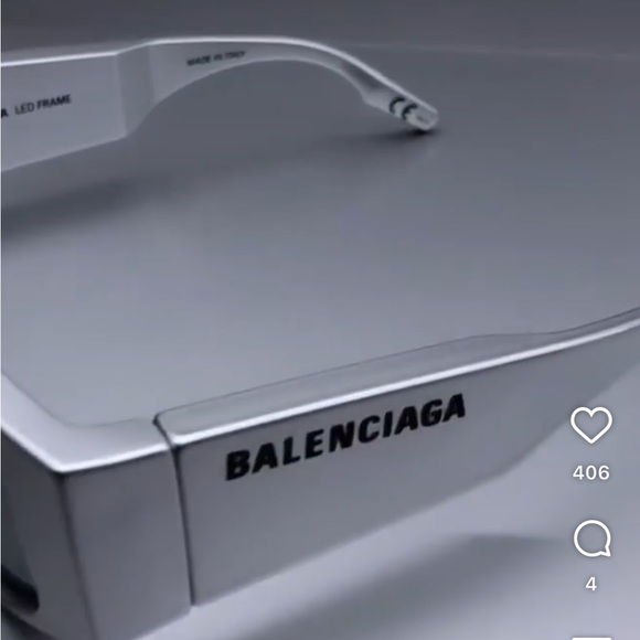 Balenciaga LED sunglasses in silver - Picture 15 of 15